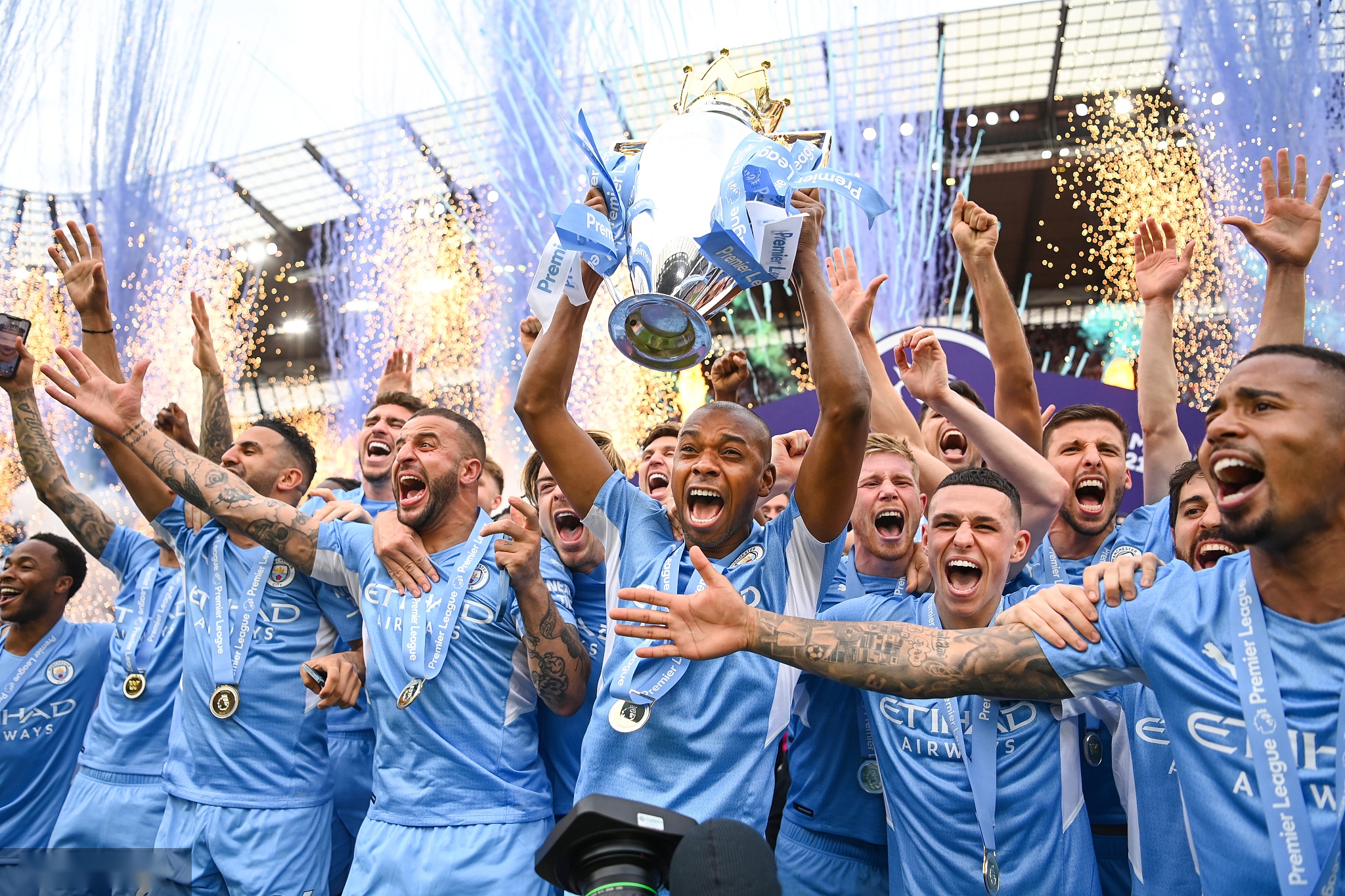 球队注入了 球队注入了